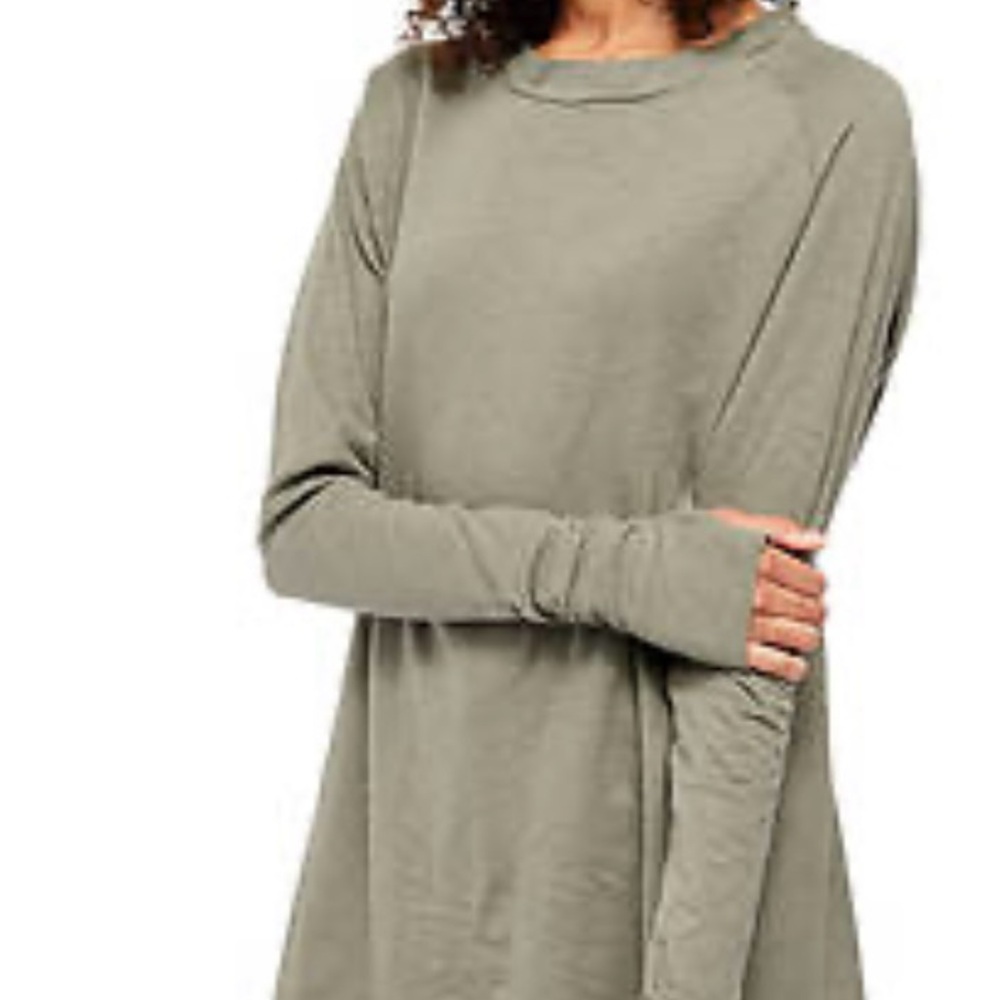 We the free Arden tee army green long sleeve